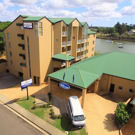 Burnett Riverside Hotel Bundaberg Esterno foto