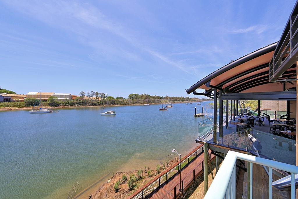 Burnett Riverside Hotel Bundaberg Esterno foto