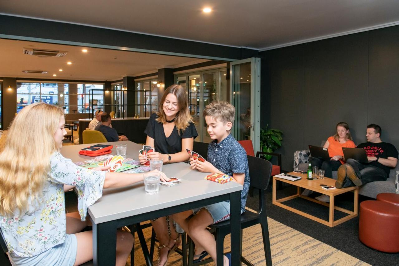 Burnett Riverside Hotel Bundaberg Esterno foto